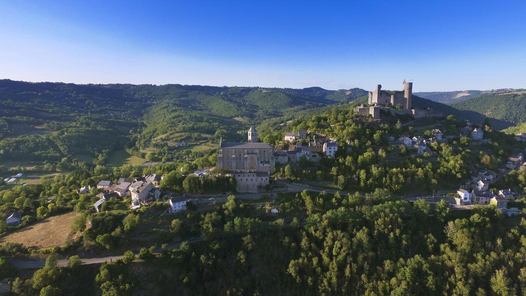 Vvf Aveyron Najac Exterior foto